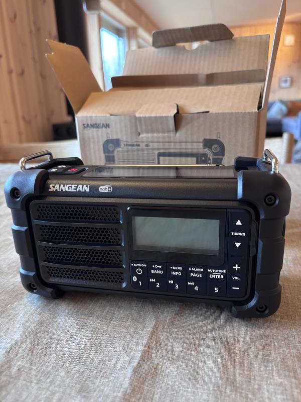 Lenke til artikkel: DAB-radio og opplada batteribank